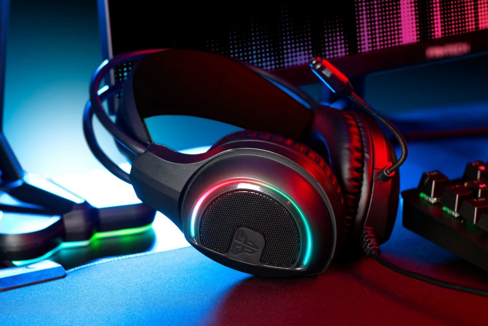 Audifono Gamer Fantech Sniper II HG16S RGB Negro – imagen 2