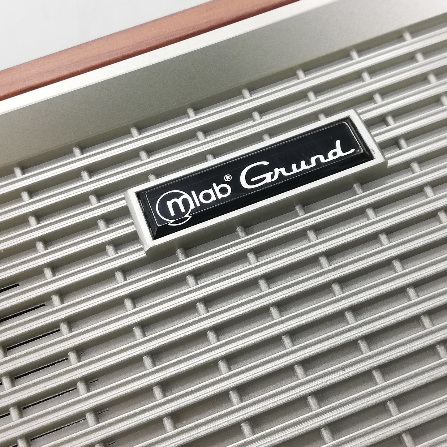 Radio Grund Vintage 1940's - vista trasera