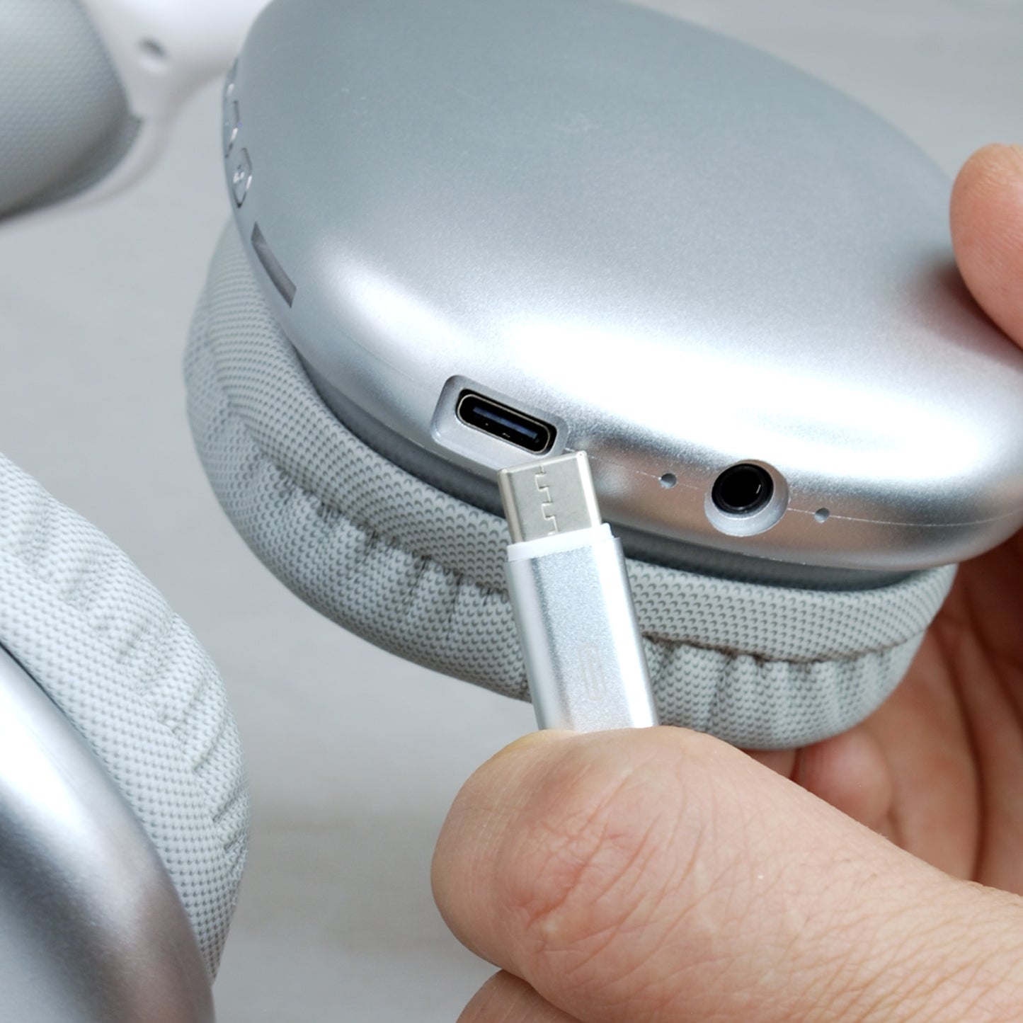 Audífonos Bluetooth Air Experience Silver Mod 9310 Gris – imagen 6
