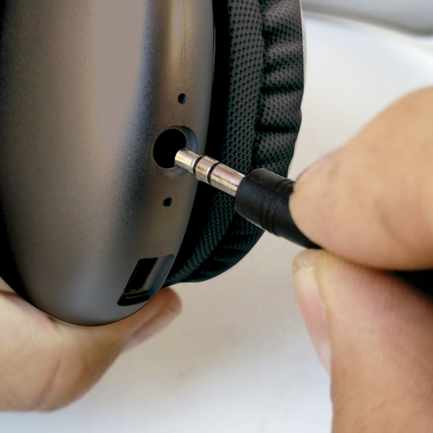 Audífonos Bluetooth Air Experience Space Gray Mod 9311 Negro – imagen 6