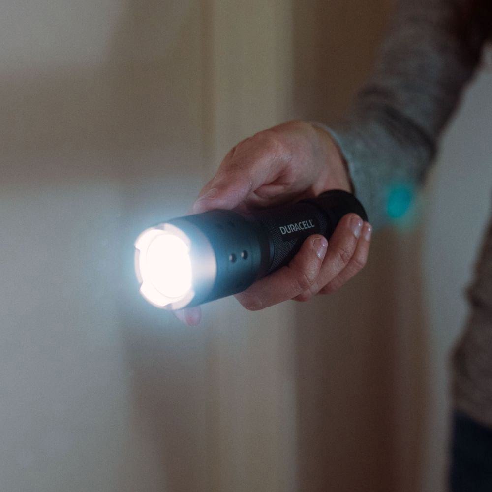 Linterna Led Duracell 350 Lumen Flashlight Negro – imagen 5