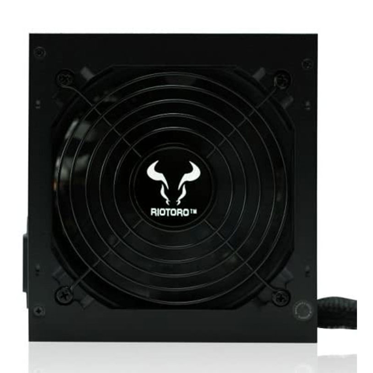 Fuente De Poder Riotoro Onyx Series 550W 80 Plus Bronze