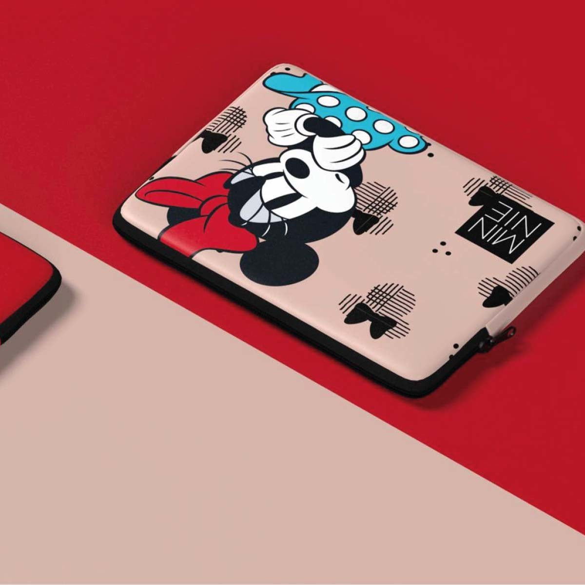 Funda Notebook 14 Pulgadas Universal Disney Con Cierre Rosado – imagen 2