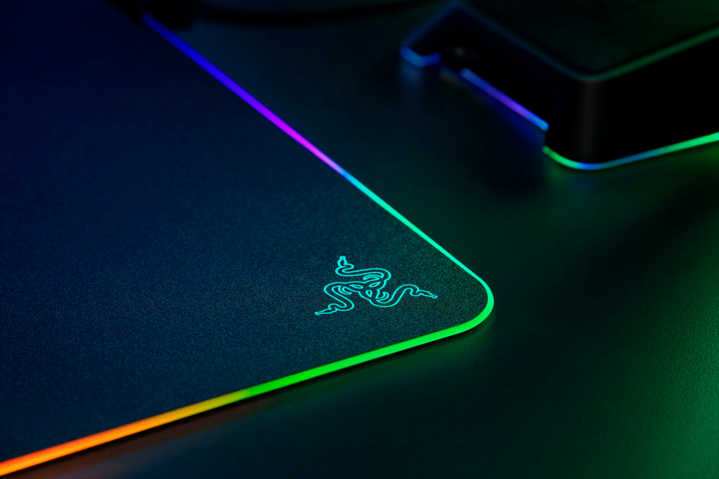 Mousepad Gamer Razer Chroma Firefly V2 – imagen 2