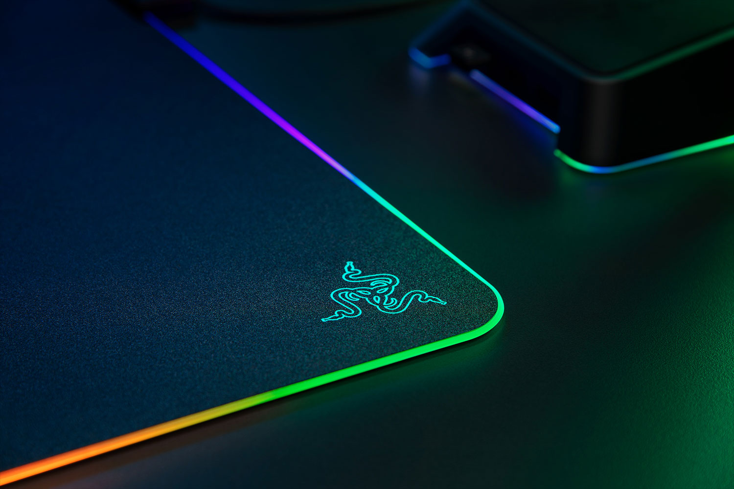 Mousepad Gamer Razer Chroma Firefly V2 – imagen 2